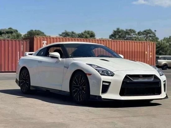 2023款日产尼桑GTR 港口现车暴跌优惠中