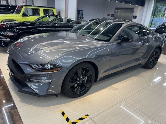 22款福特野马2.3T硬顶现车售价20几万