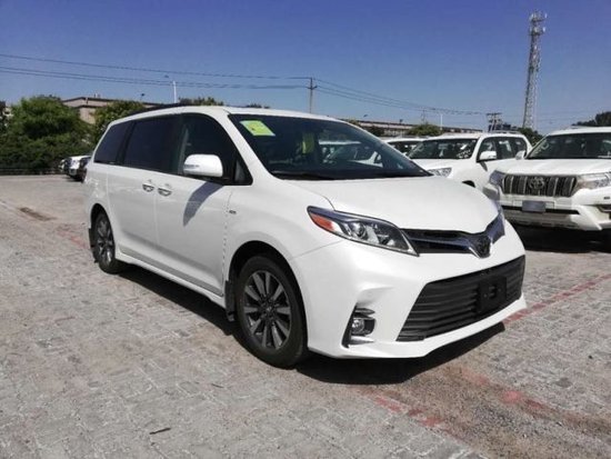 2022款美规塞纳2.5混动PLT 四驱7座优惠