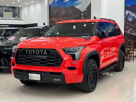 2023款丰田红杉顶配现车95万送万元好礼