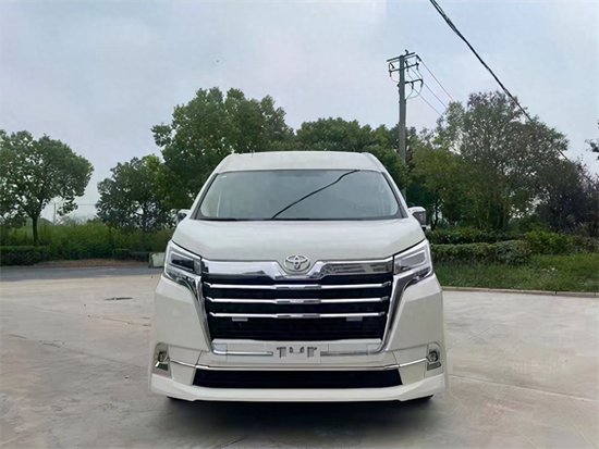 进口丰田海狮9座定制版 同级别无敌