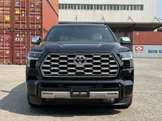 23款丰田红杉3.5TT混动现车 96万最低价