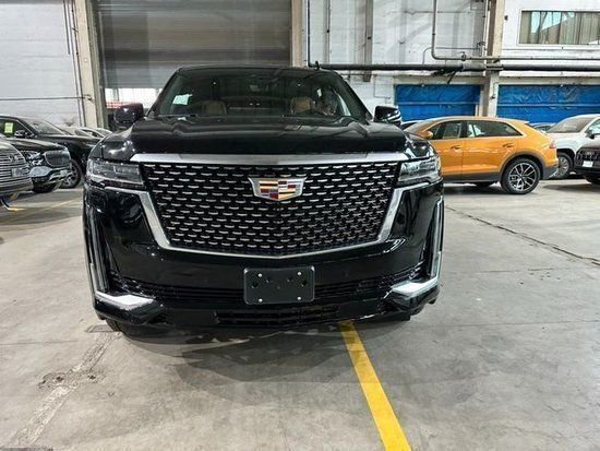 全新美系凯雷德V8商务型SUV最低成交价