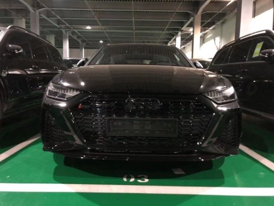 2023款奥迪RS6现车随时提天津给力大促