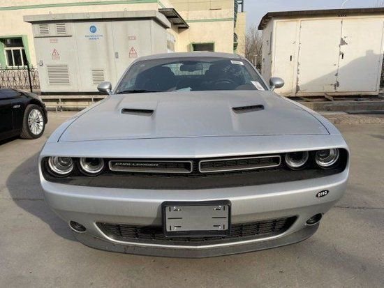2023款道奇挑战者3.6现车报价41万出售