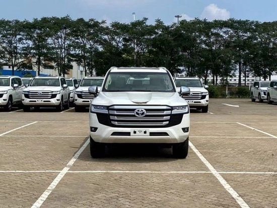 23款中东丰田酷路泽LC300 仅售80余万