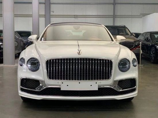 2023款宾利飞驰4.0 V8港口现车优惠大促