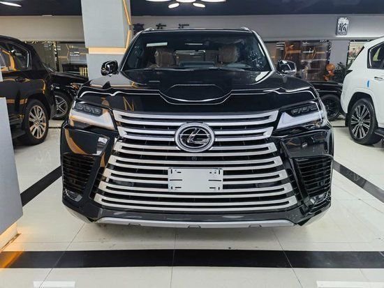 2023款雷克萨斯LX600 140万起抢购中