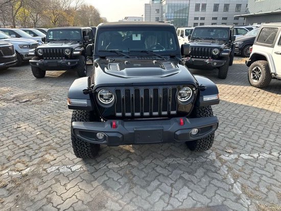 22款3.0T柴油牧马人罗宾汉港口售60余万