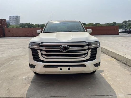 2023款丰田酷路泽4000价格详情走势配置