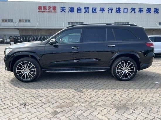 2023款奔驰GLS450港口开始降价配置全
