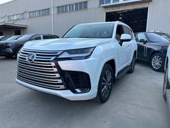 新款3.5T雷克萨斯LX600迎来港口大跌价