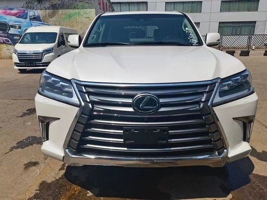 雷克萨斯LX570港口最新报价及图片