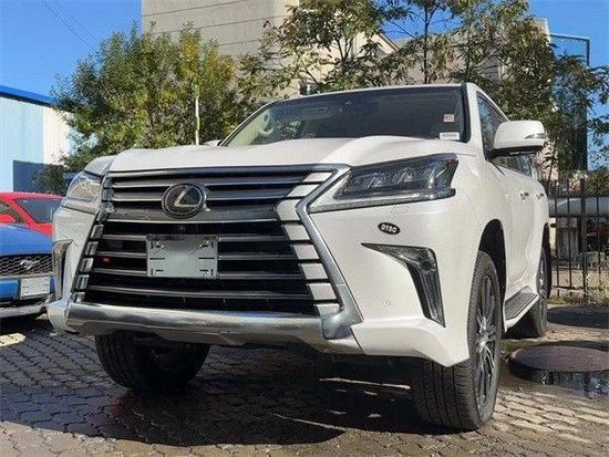21款雷克萨斯LX570绝版车型最低180万