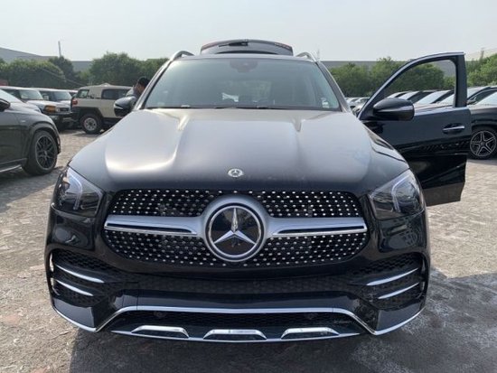 2023款奔驰GLE450 7座配置70多万起步