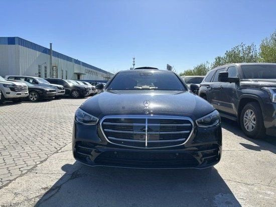 2023款奔驰S500美规版现车价格配置丰富