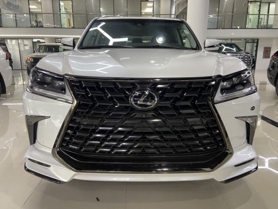 2021款雷克萨斯LX570绝版降价180万起