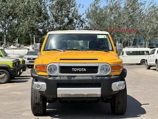 23款中东版酷路泽FJ八气囊现车55万起售