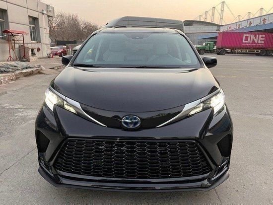 23款丰田塞纳2.5L四驱进口现车50万畅销