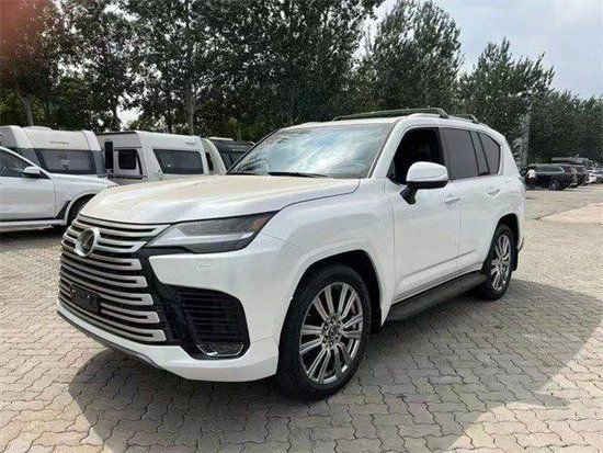 24款雷克萨斯LX600全新升级性能卓越