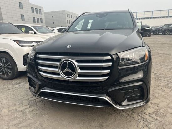 24款奔驰GLS450陆续到港现车110余万提