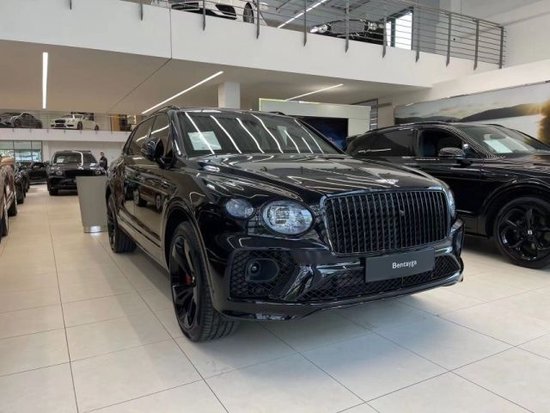 2023款宾利添越4.0T加长版 直降20万元