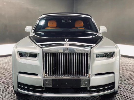 劳斯莱斯幻影实车拍照 最新配置及价格