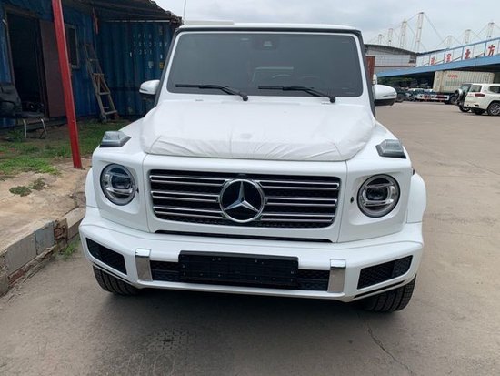 23款奔驰g400D港口现车特价优惠180万起