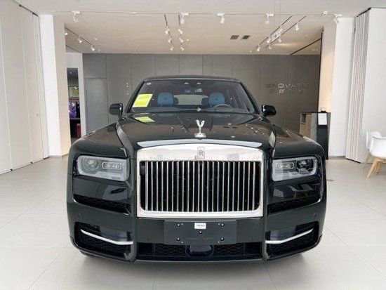 2024款劳斯莱斯库里南四座现车优惠出售