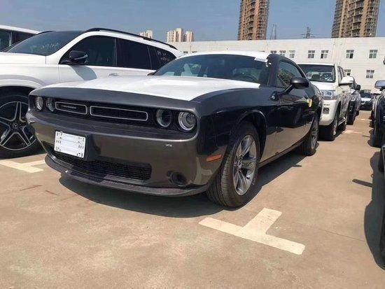 2023款道奇挑战者平行进口现车优惠出售