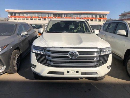 23款酷路泽LC300现车报价最经典越野车