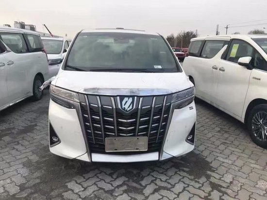 23款丰田埃尔法3.5L 不加价现车100万售