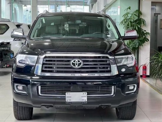 22款加版丰田红杉5700 LTD西安展厅现车