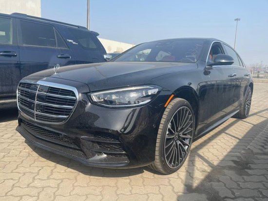 港口23款奔驰S580天津港现车底价促销