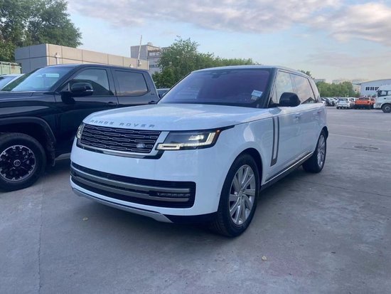 23款路虎揽胜3.0T汽油P400加长 年底优惠