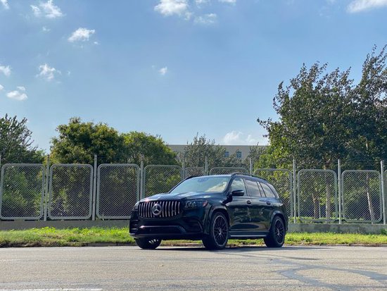 2023款奔驰GLS63AMG大V8现车优惠降价啦