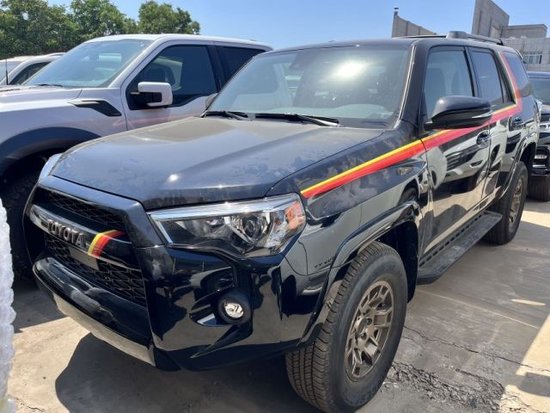 2023款丰田超霸4.0L现车价格50余万出售