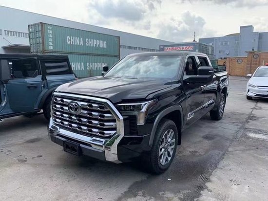 丰田坦途大皮卡季末促销分期购车送大礼