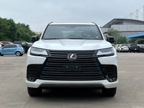 23款雷克萨斯LX600豪华版港口现车热卖价