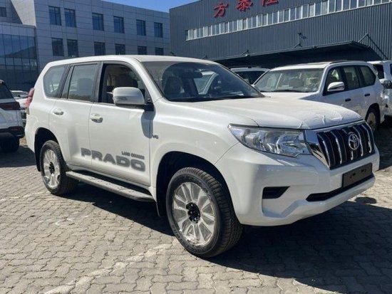 23款丰田霸道4000TXL两气无天窗 60万起