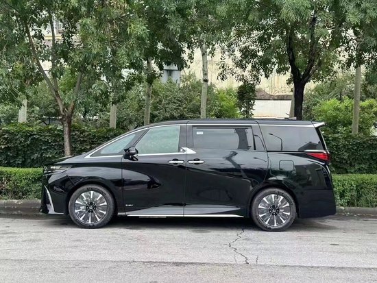 上海丰田埃尔法报价 尊贵版现车价格