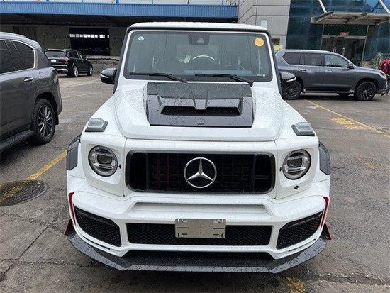 奔驰G63升级版现车 200多万分期售全国