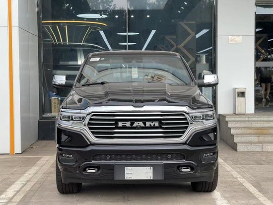 道奇公羊长角号皮卡现车支持定金发车