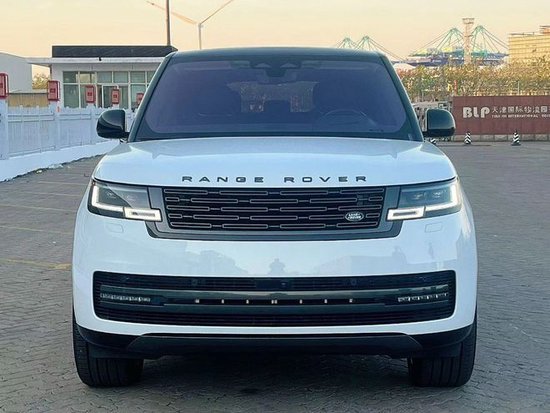 现车钜惠23款改款路虎揽胜行政