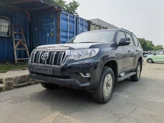 23款丰田普拉多2800TXL柴油版硬派越野