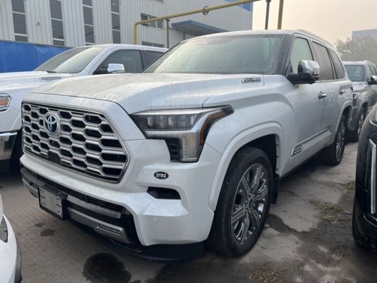 西安丰田红杉3.5T顶点版西安售价优惠