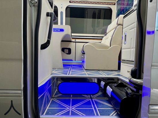 全新丰田考斯特10座商务车现车报价在售