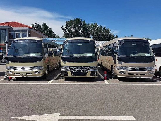 丰田考斯特豪华中巴车12座全国首发