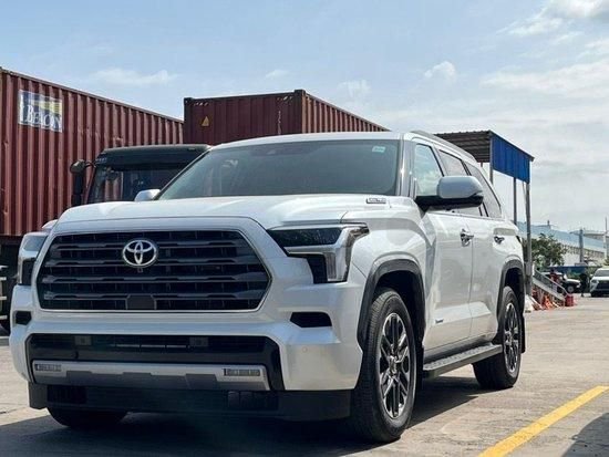 23款丰田红杉LTD天津港现车最新行情