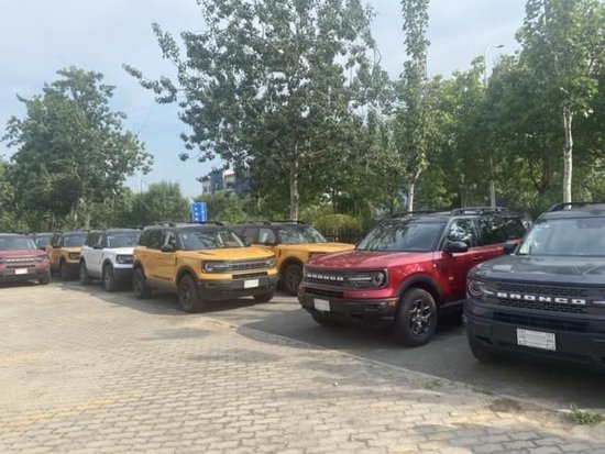 2022款墨版福特烈马2.0T荒地版 20几万